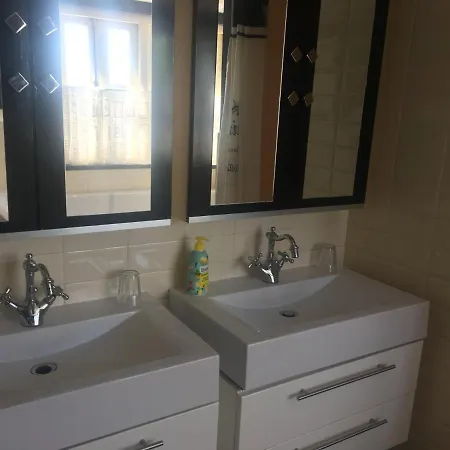 Bed & Breakfast Luc's Place, Jaccuzi, Waterbed 3*